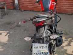 Honda CB Hornet 160R